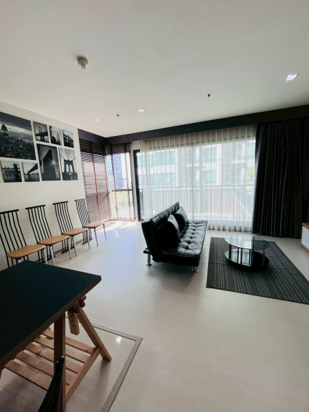 Rhythm Sukhumvit 36-38